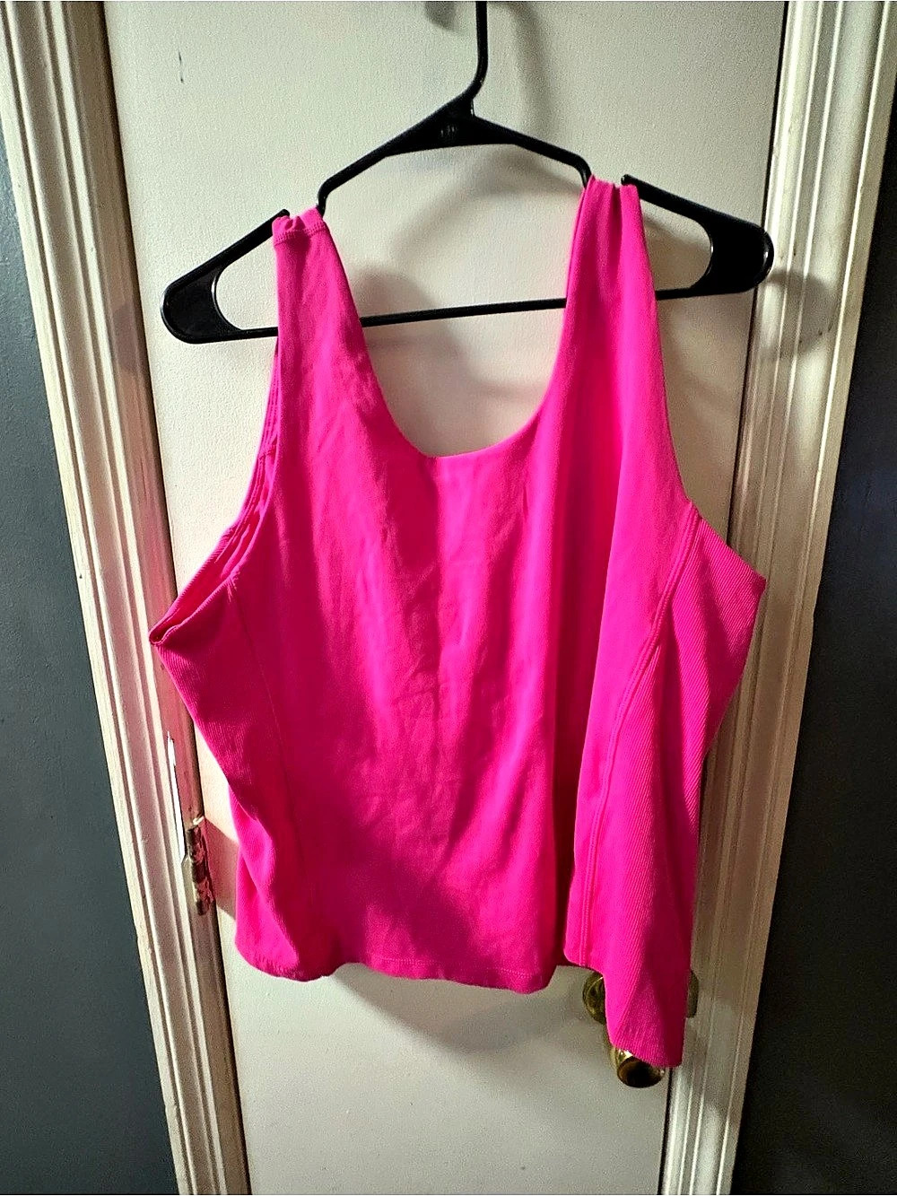 Reebok Evolution Bra Tank Athletic Tank Pink XXXL NWT